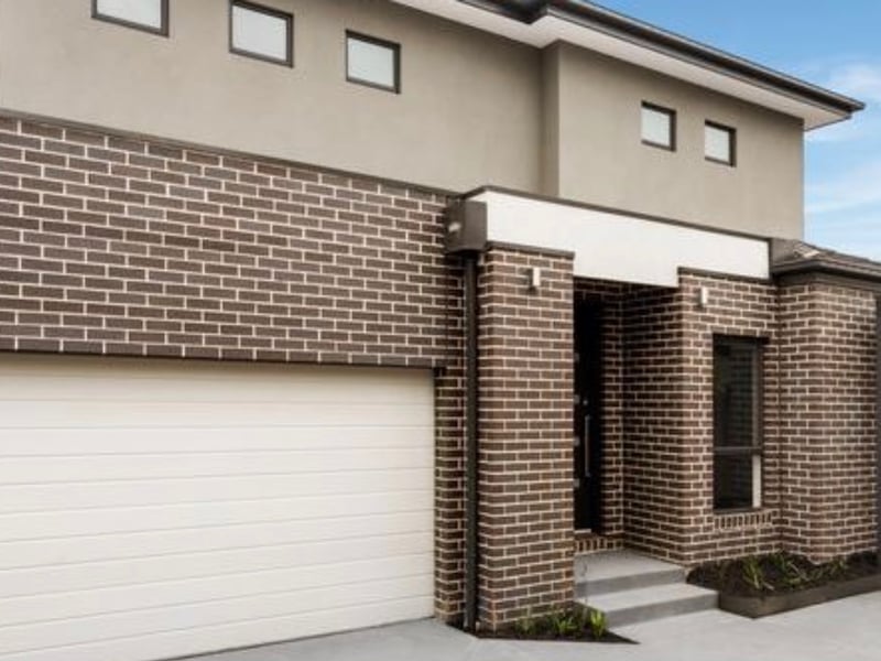 Double storey Wantirna South - Custom New Build House by Woodsman Projects