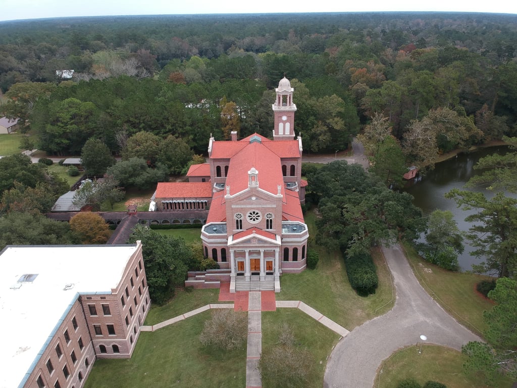 Saint Joseph Semiry College campus