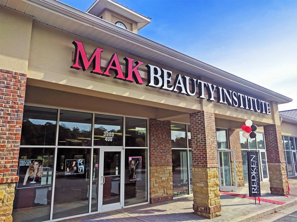 MAK Beauty Institute campus