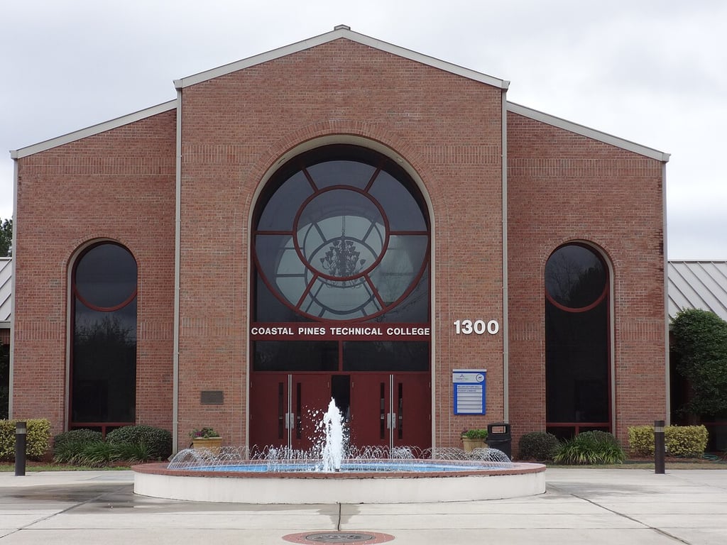 Coastal Pines Technical College campus