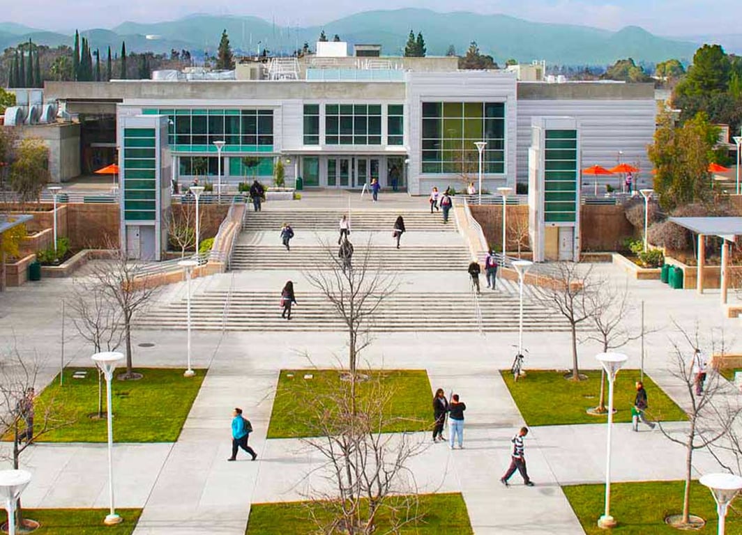 Los Medanos College campus