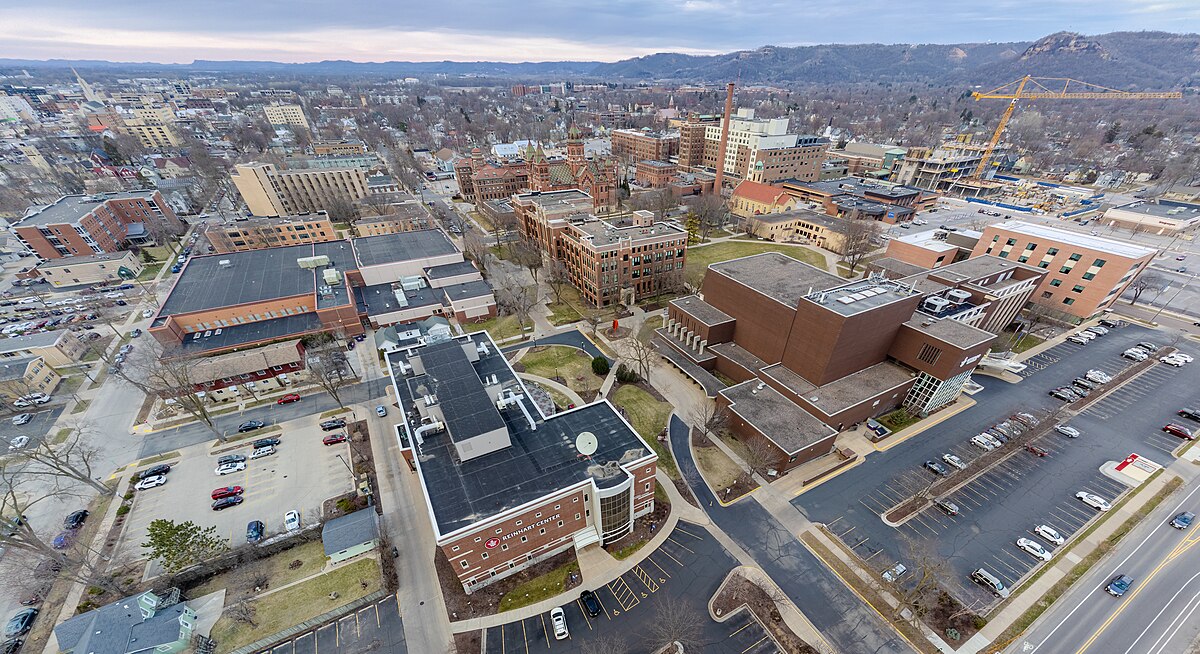Viterbo University campus