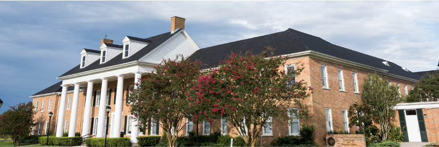 University of Holy Cross campus