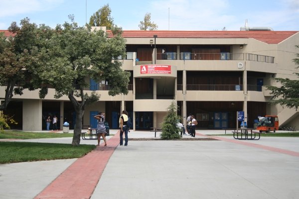 College of Alameda campus