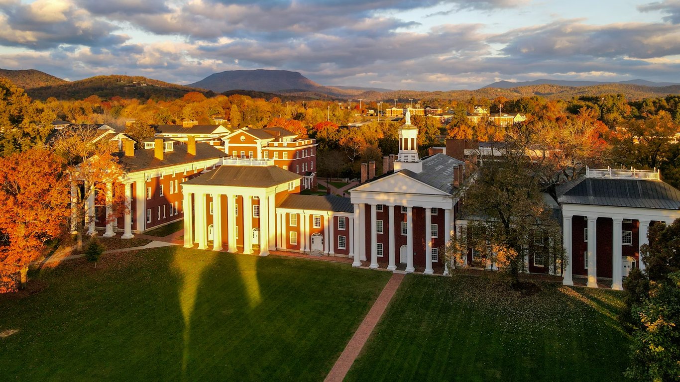 Washington and Lee University campus