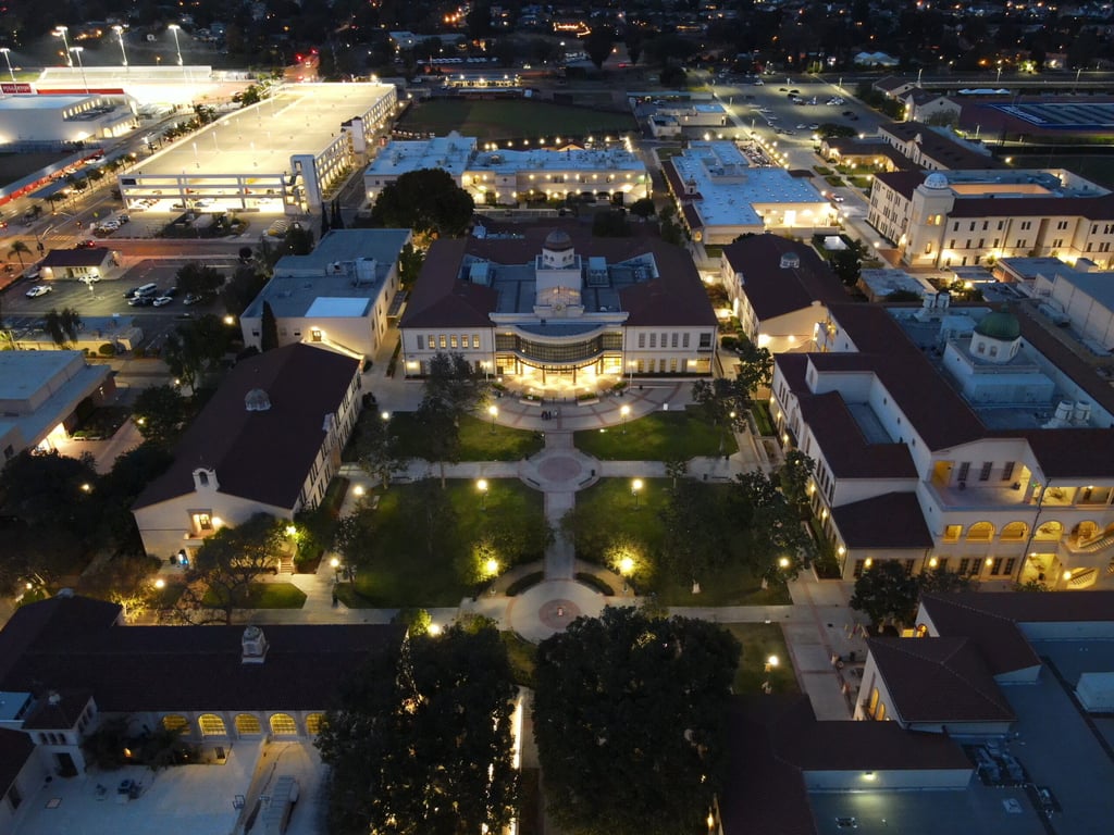 Fullerton College campus
