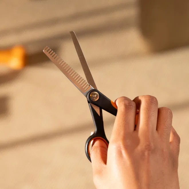 Fiskars vienpusējās apmatojuma retināšanas šķēres suņiem - Produkta attēls 3