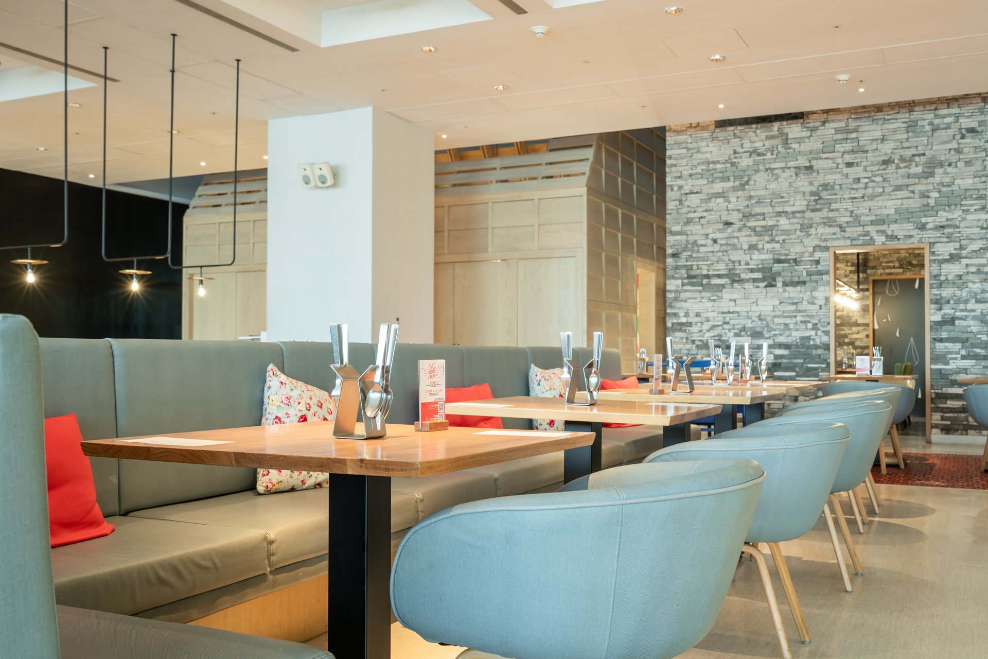 台南老爺行旅｜甘粹餐廳－平日自助早餐 8 折優惠