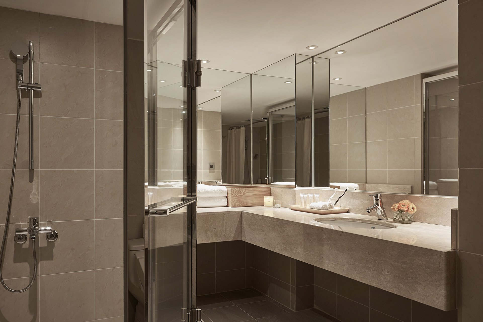 royalinn_TPnanxi_roompart-051.jpg
