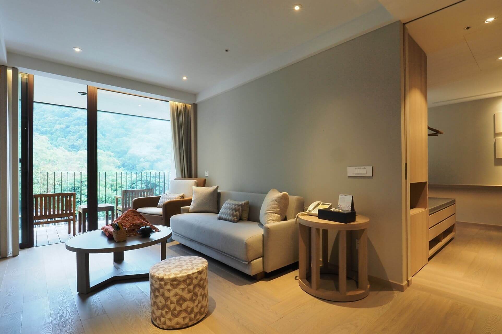 Western Family Suite