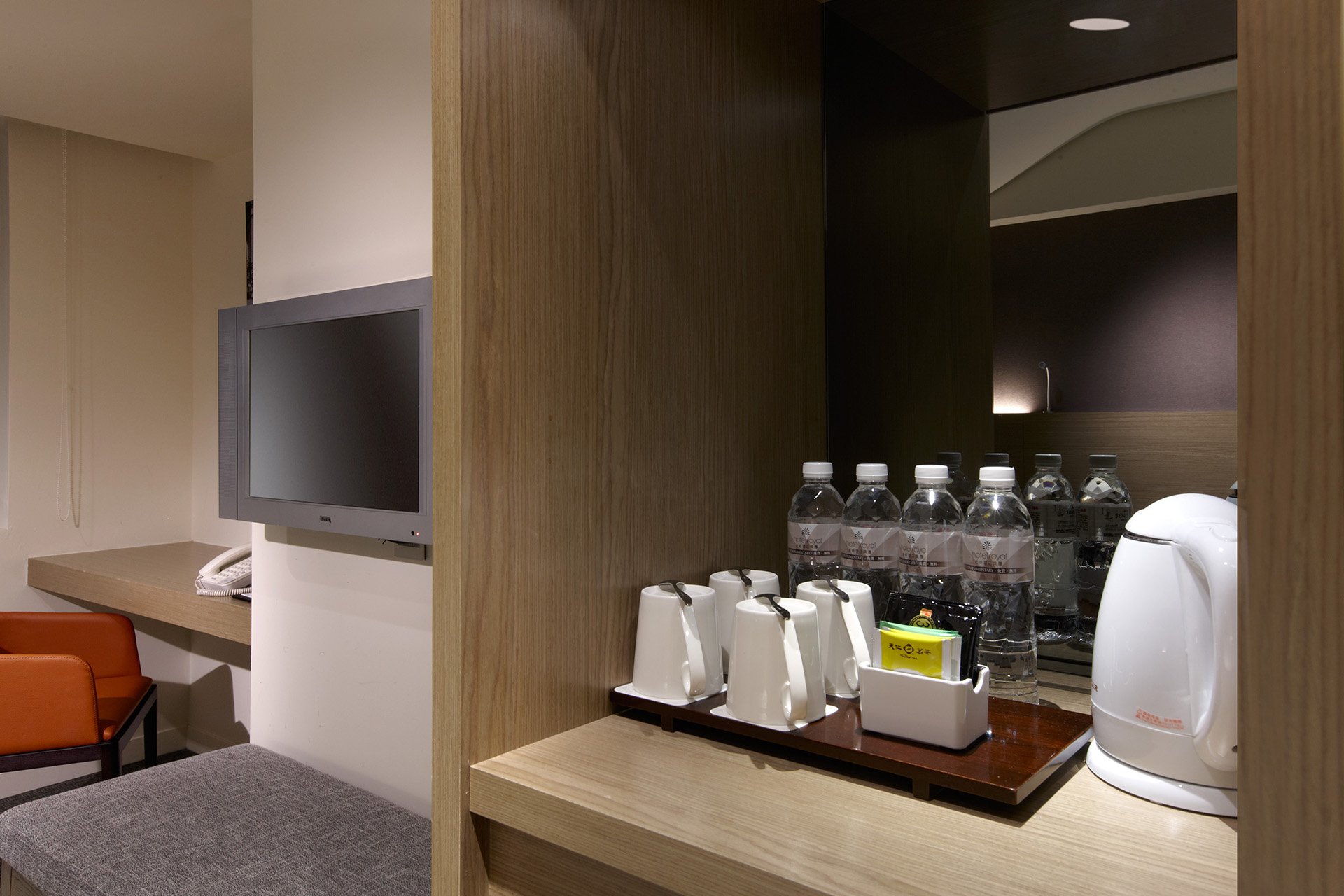 家庭客房_FR_MINIBAR.jpg