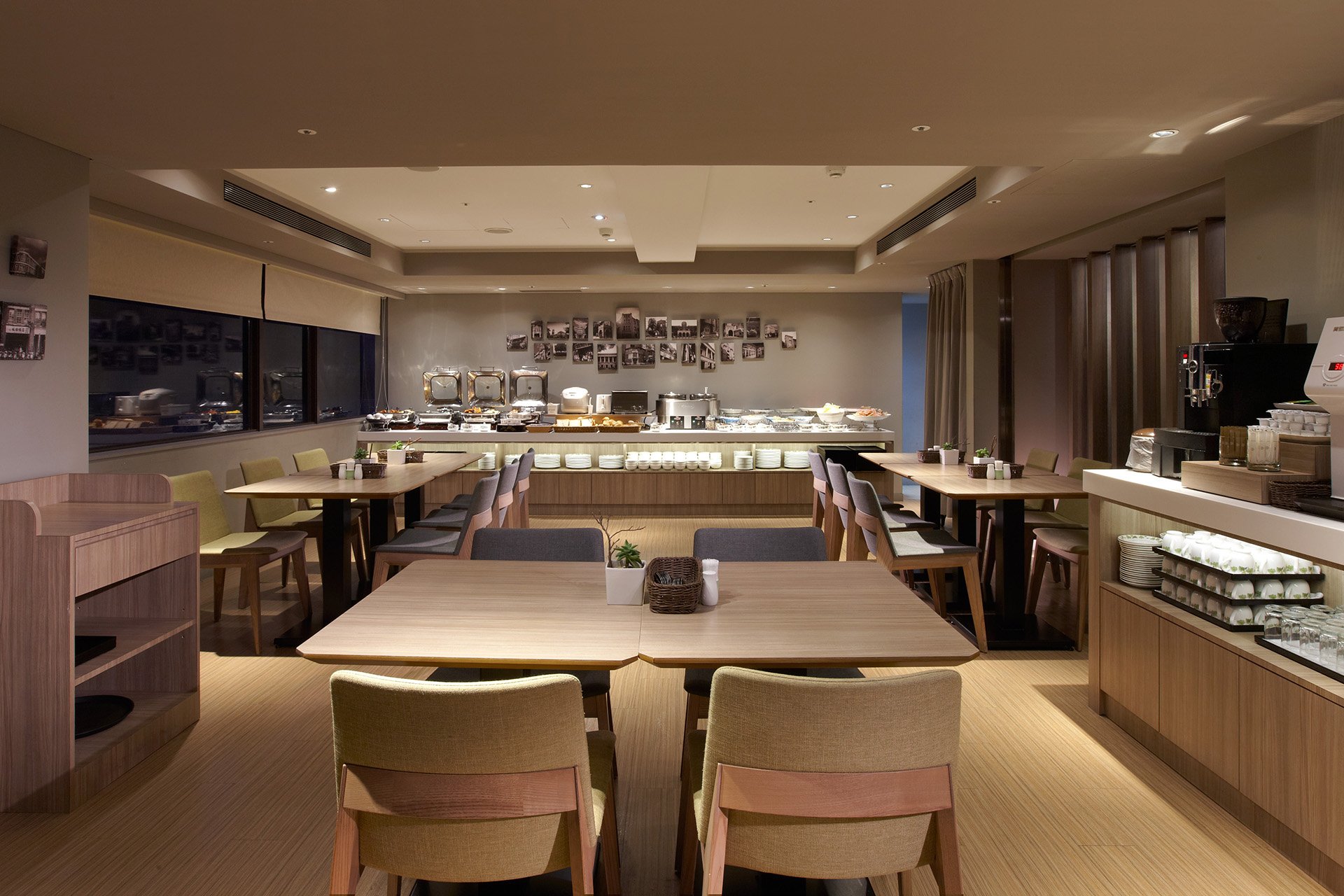 ILS_餐廳(早餐時段).jpg