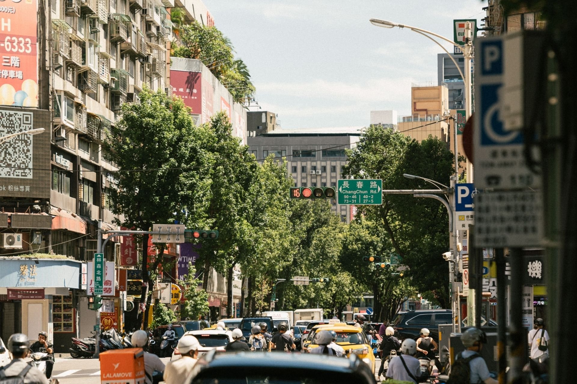欣欣大眾百貨太陽城歌廳秀台北娛樂文化歷史照片