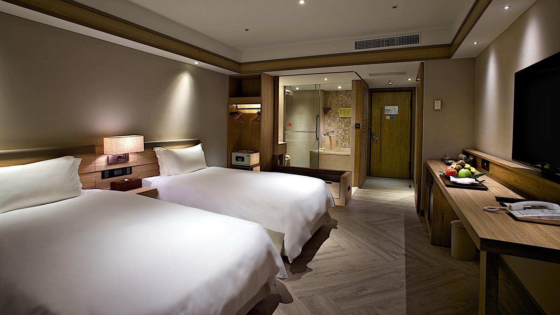 Hotel Royal Chihpin American Express AE Accommodation Privilege - Taitung Hot Spring Resort Superior and Family Rooms Buy One Get One Free
