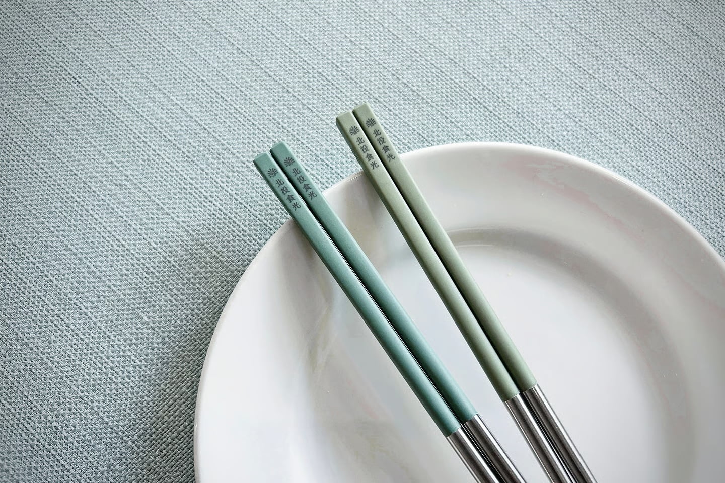 請置入圖片