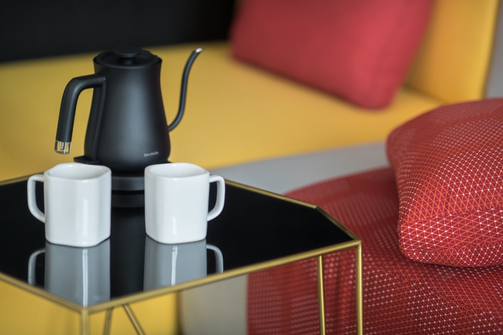 台中大毅老爺行旅｜持美國運通卡訂房專屬－享房型升等 / 延後退房 / 用餐優惠禮遇