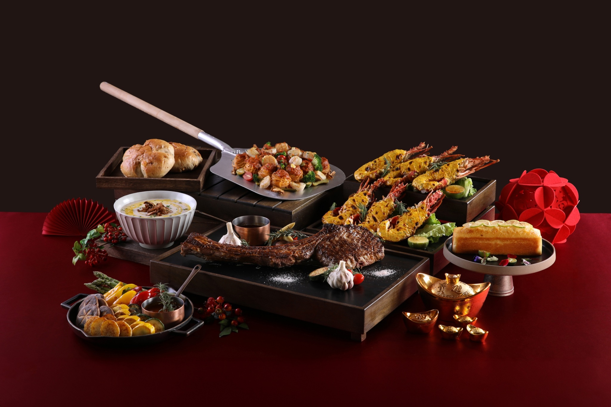 圖四_新竹老爺Le Café咖啡廳為小家庭隆重鉅獻西式年菜，6人份7道佳餚，1月15日前預訂早鳥優惠價11,210元.jpg