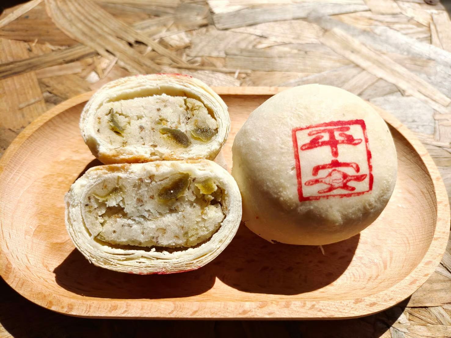 白鵝山腳吳師傅烘焙工坊與宜蘭手工糕餅