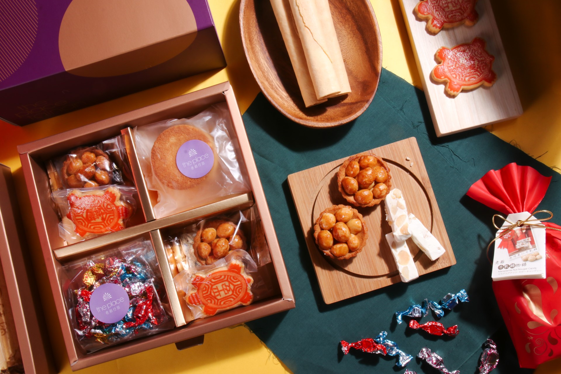 台南老爺行旅「祝好年」雙層年節禮盒，內含5款在地特色商品，每款商品既應景又甜入人心.jpg