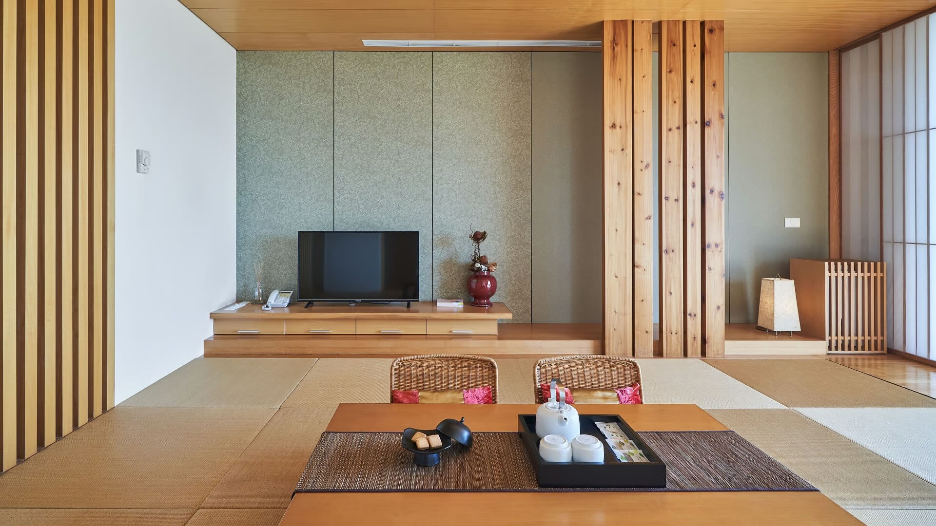 ホテル・ロイヤル・礁渓