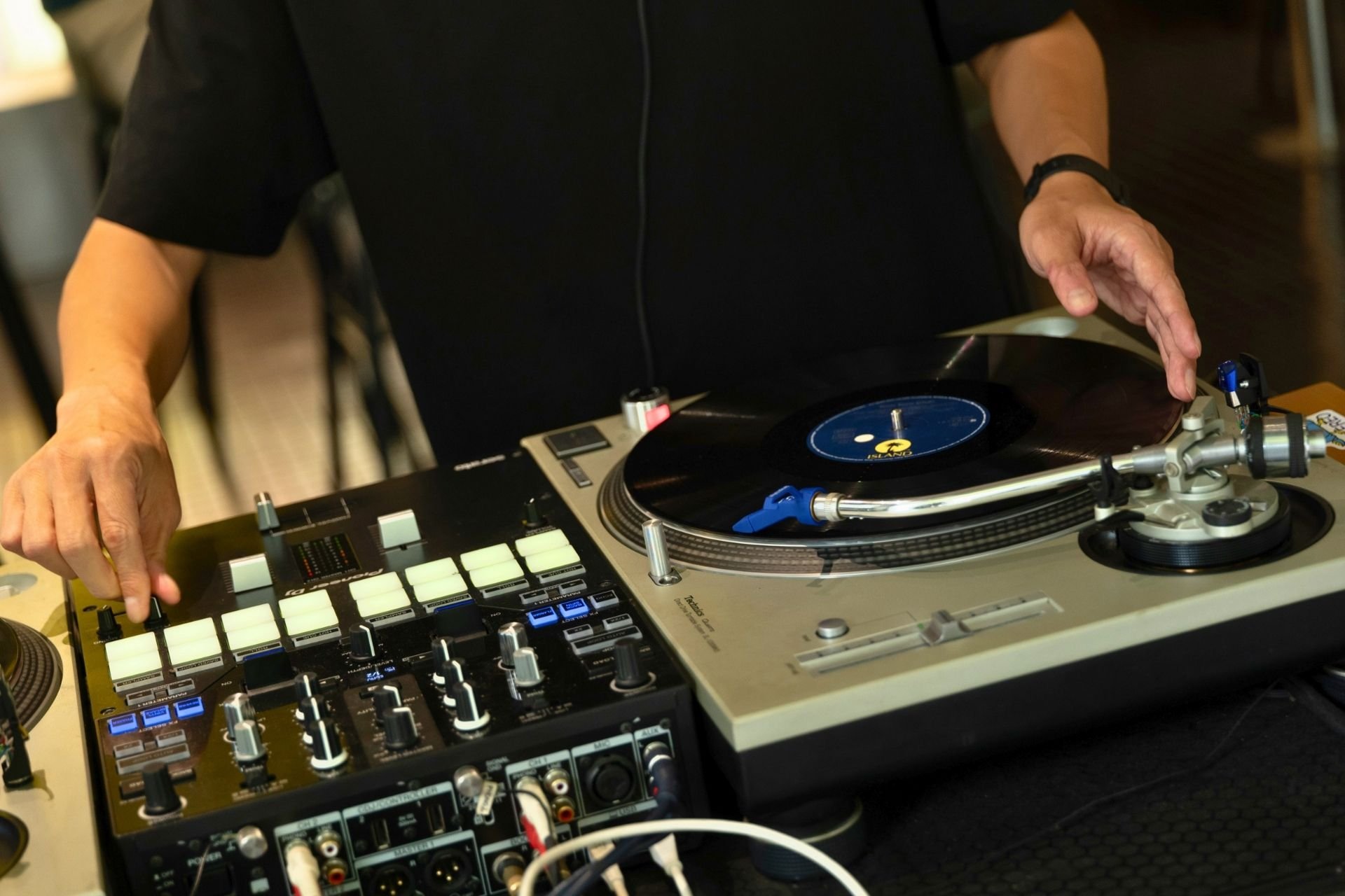 DJ 從舞廳文化延續至今日派對與選曲現場照片