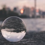 Oracle medewerker in nieuw daglicht