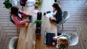 Hoezo Hierarchie? De toekomst van werken is horizontaal