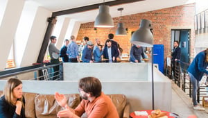 De 6 fases van de werknemerscyclus en hoe je die binnen 1 platform beheert