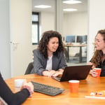 Van jaarlijks functioneringsgesprek naar continue dialoog