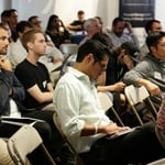 Waarom medewerkers wel luisteren, maar niets doen