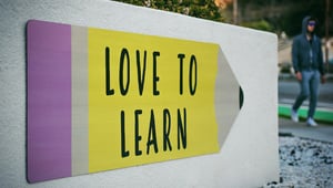 Community-based leren in organisaties: wat is het en hoe verschilt het van traditioneel leren?