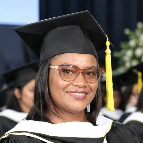 Camaria Robinson