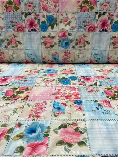 Tecido Patchwork Floral