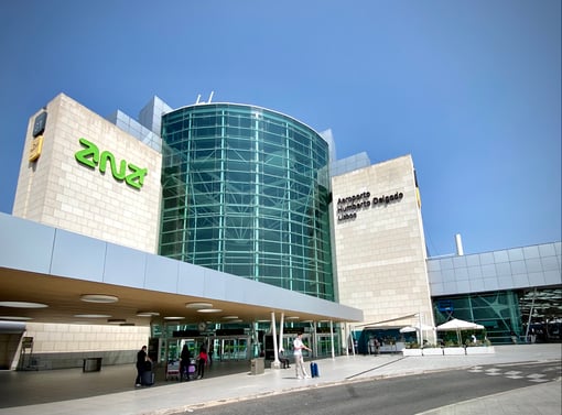 Imagem do produto Transfer do Aeroporto de Lisboa a Sevilha - Van (Sob consulta)