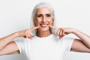 Imagem do produto Coroas Dentárias de Porcelana para Dentes Danificados