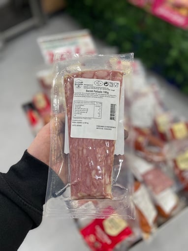 Bacon do fundão fatiado