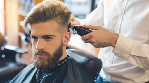 Vitor Hugo Barber: Qualidade e Conforto no Estilo Masculino