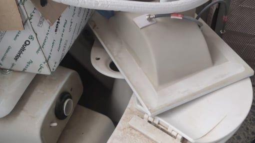 Correcção e Remodelação de Espaço nas Amoreiras - Lisboa