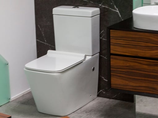 Sanita Moderna com Design Compacto