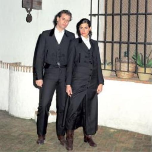 Colete À Portuguesa de Senhora-596-464