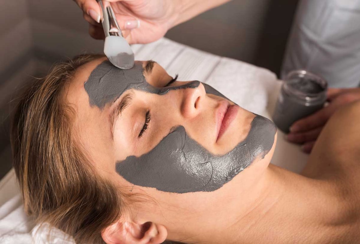 Peeling Hollywood: Desvendando a Sua Beleza Interior e Exterior