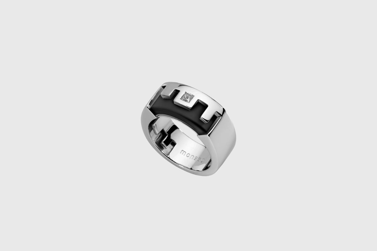 Anel Monseo Diamante em Ouro Branco 19.2K e Cauchu