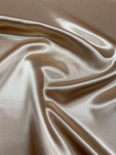 Sablé Acetinado Dourado