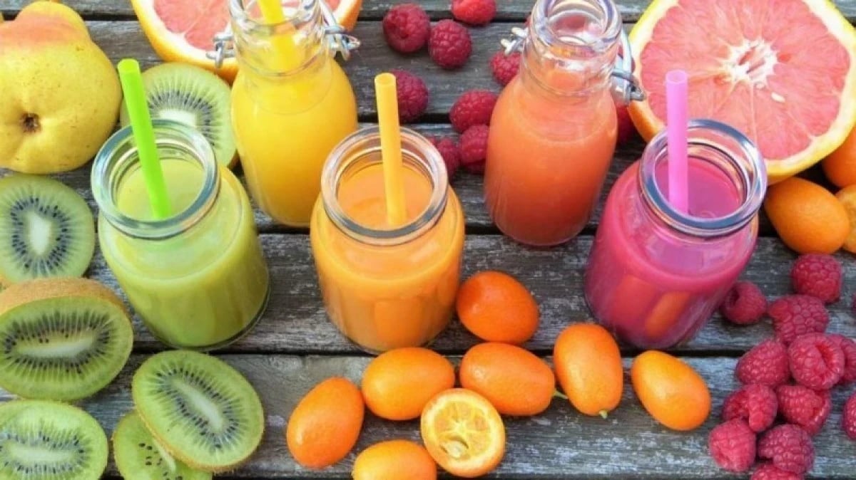 OS MELHORES SUMOS DE FRUTA PARA TOMAR NO INVERNO