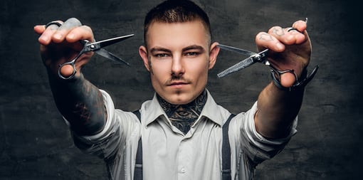 Cuidados com Produtos de Qualidade na Vitor Hugo Barber