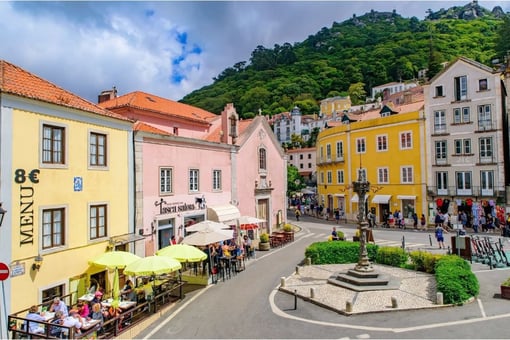 Transfer do Centro de Sintra ao Aeroporto de Lisboa - Van