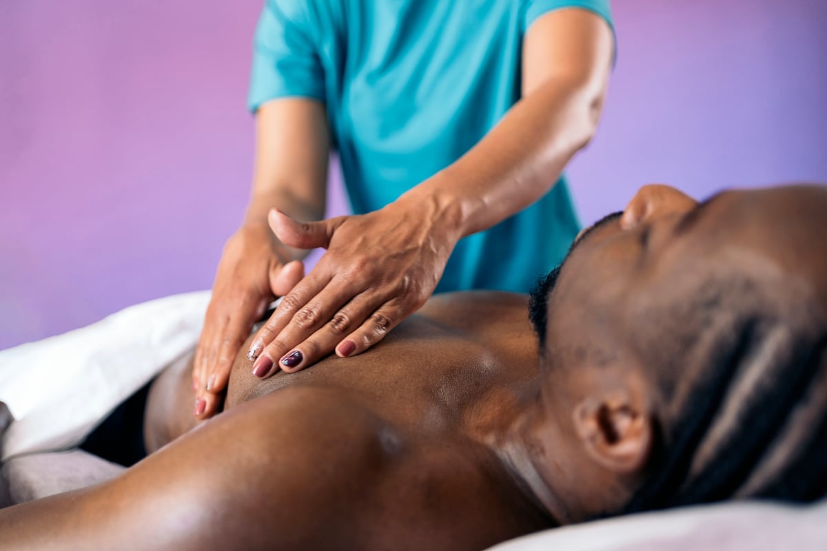 Massagem Terapêutica Localizada em Cascais: Alívio de Dores