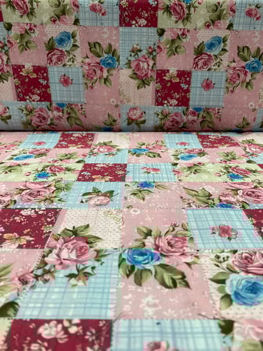 Tecido Patchwork Floral