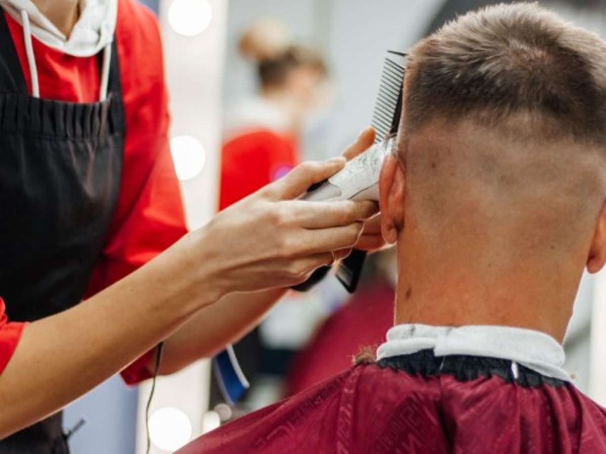 Corte de Cabelo Masculino em Benfica: Tendências e Serviços