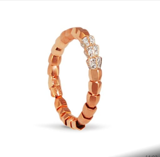 Anel em Ouro Rosa e Branco 18K com 0,18 ct de Diamantes